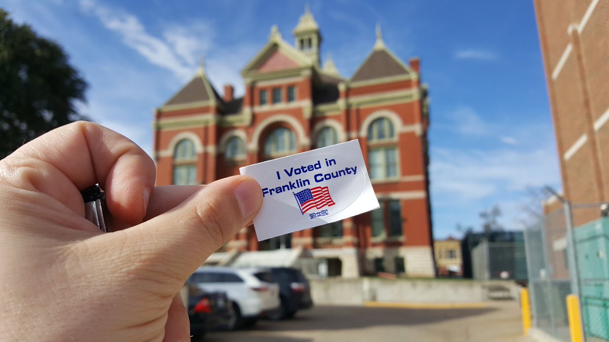 kelwhitt217's tweet photo. Don't forget to exercise your right to Vote this Tuesday!!!!! #VotedToday #BigElection https://t.co/cX3jYzkJRd