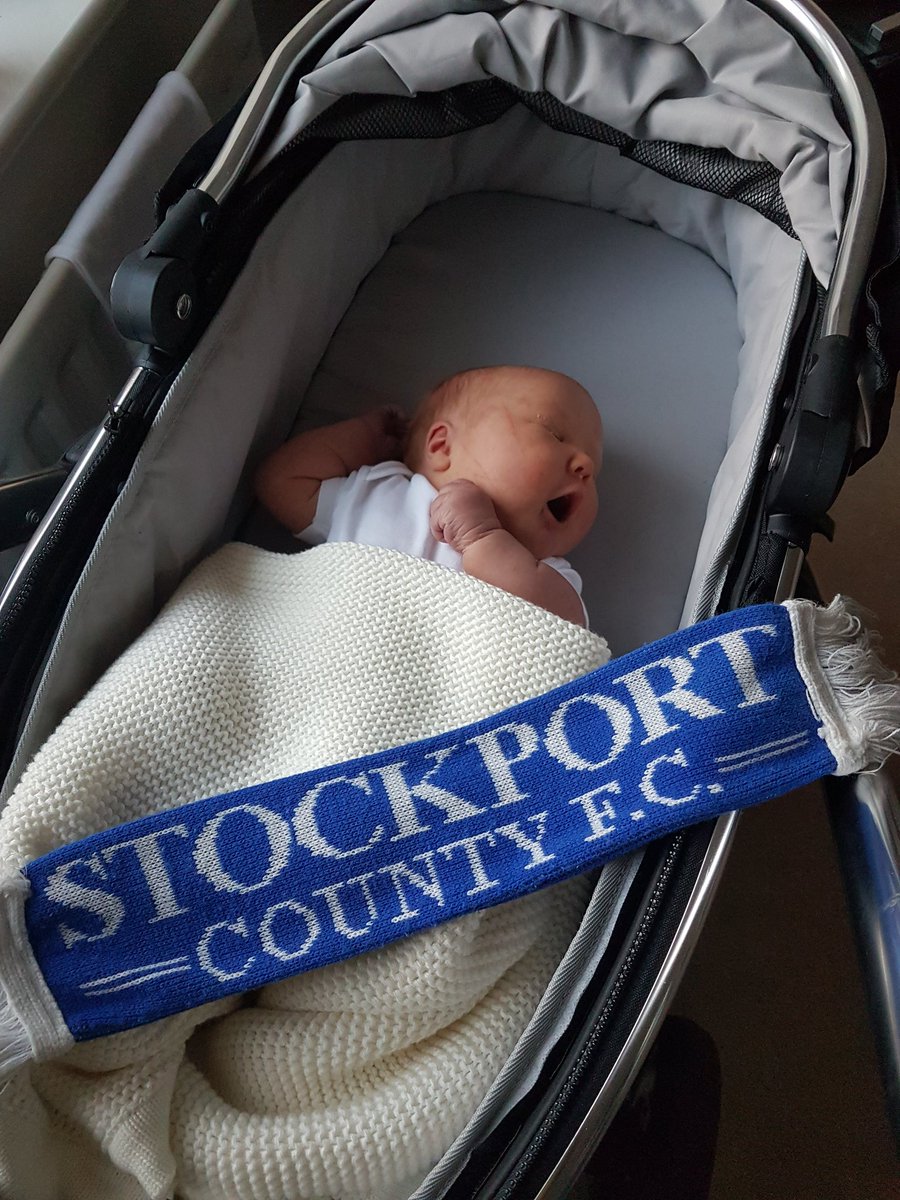 CountyKev82's tweet photo. Blue Army! says my 5 day old daughter #doitforJess @StockportCounty @__SamByrne https://t.co/53Lwcldi0T