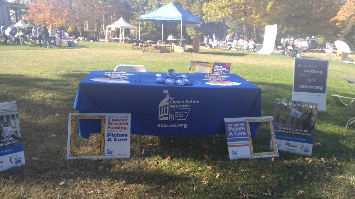 ACSCANTennessee's tweet image. We are at @Vandy_Relay We want Congress to increase cancer research funding and not make their future a lottery!  #OneDegree #moonshot