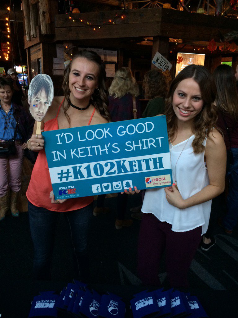 MariahLardy's tweet photo. So excited for this concert tonight!! #K102Keith #ripcordworldtour https://t.co/aAt9izW5FS