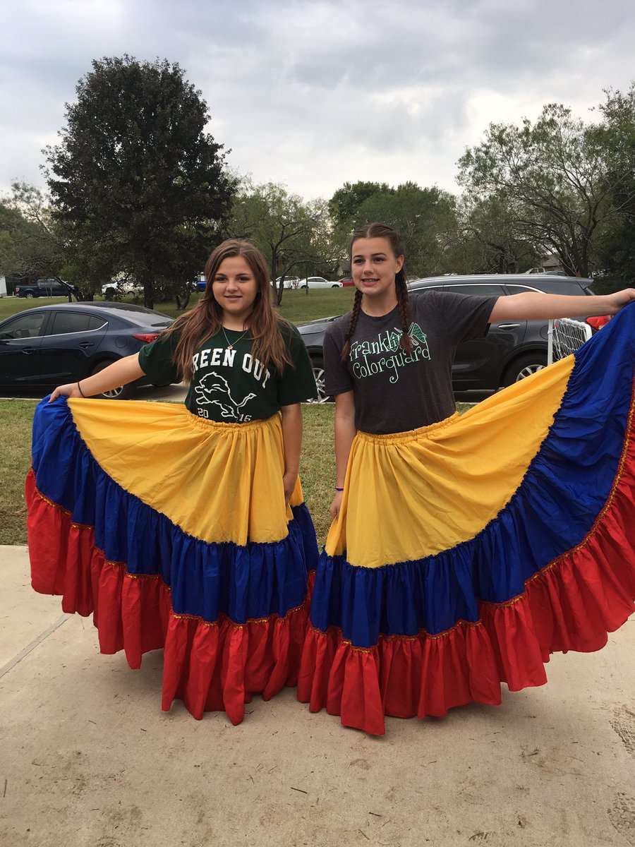 Colsatamu's tweet photo. Come join us at #BVWorldfest to play some soccer and try on some traditional Colombian cumbia skirts! π¨π΄ https://t.co/EAJEJGgvd8