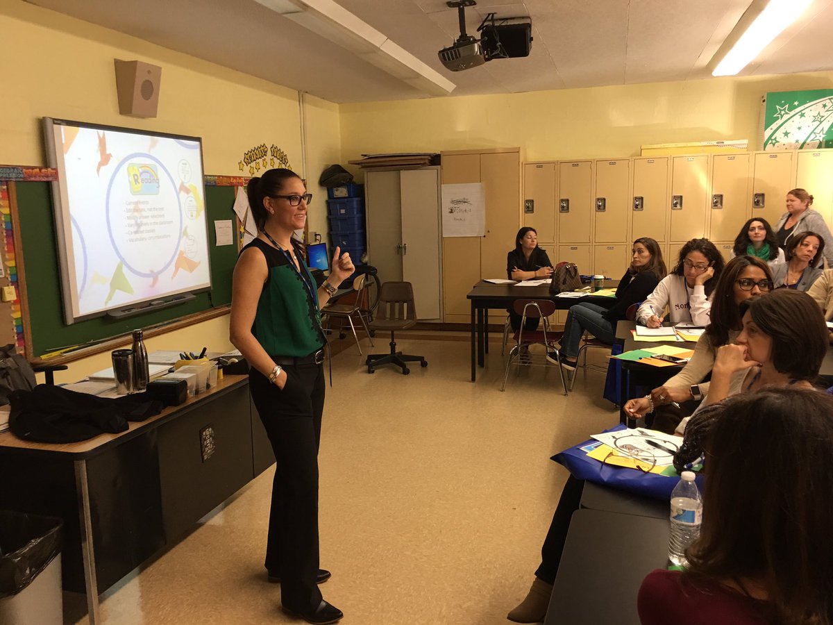 MmeNesfield's tweet photo. Great Saturday full of PD for the Northport WL Department! @LILTFLTEACHERS Congrats to all our teachers who were invited to present today! https://t.co/UIHGWugSpC