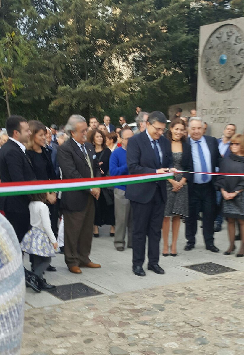 gfganau's tweet photo. A #Nuoro per #Magied'inverno eccellenza della qualità nel bellissimo museo del costume tra arte e cultura. https://t.co/tPDQqa76yi