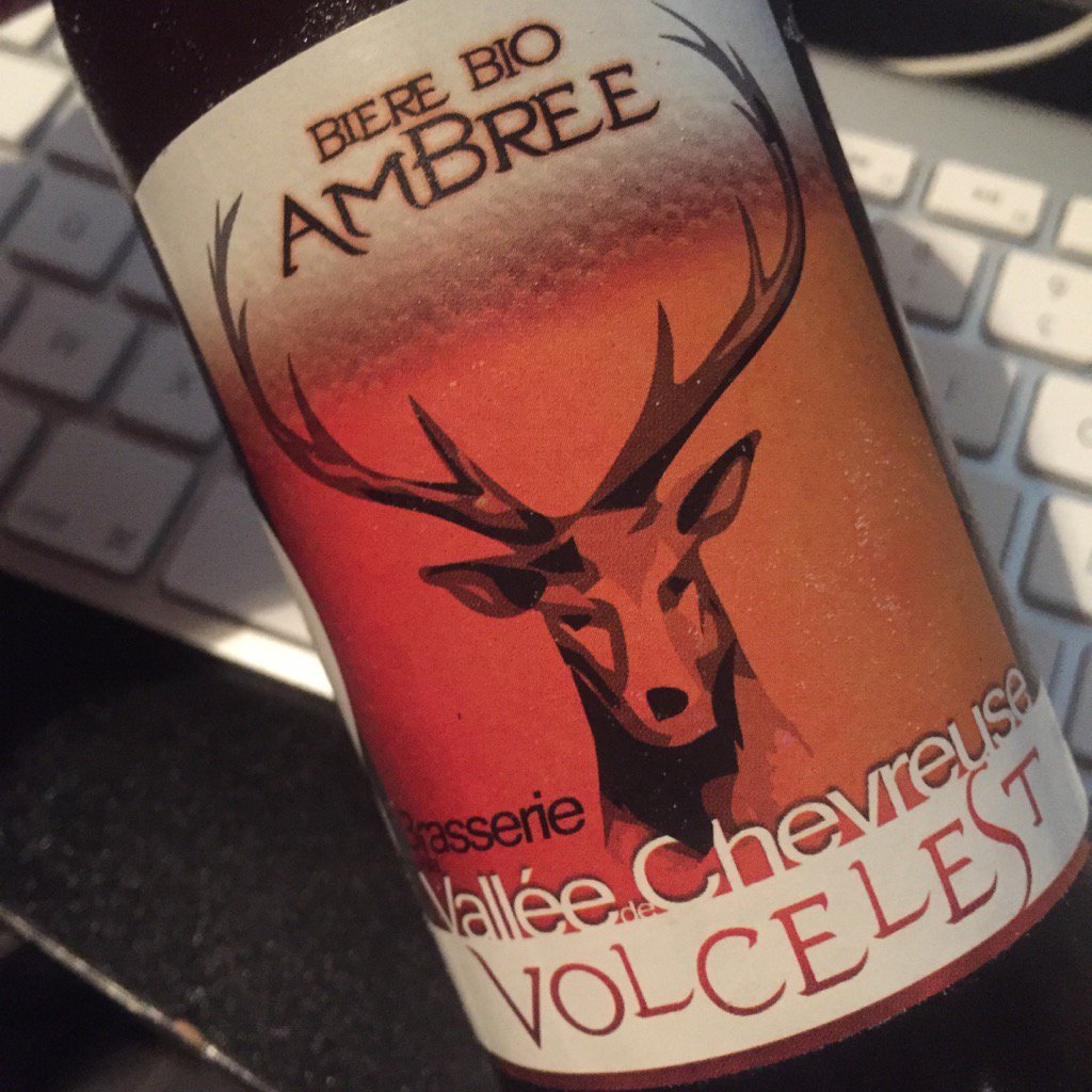 maltsethoublons's tweet photo. Pour l'écriture de l'article de lundi, rien de mieux que cette #biere ! Ça c'est du teasing 🍻#volcelest https://t.co/mB5RuFbATt
