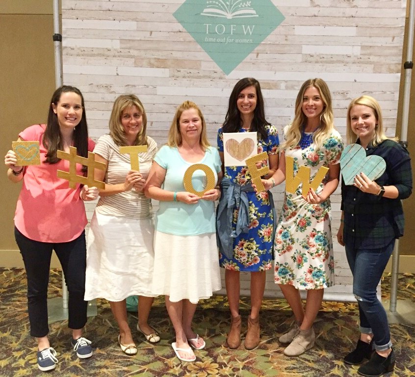 tiedribbon's tweet photo. Sisters are the best friends!! #TOFWPhoenix #TOFW #OneHeartOneFaith https://t.co/5cuZ7r13bH