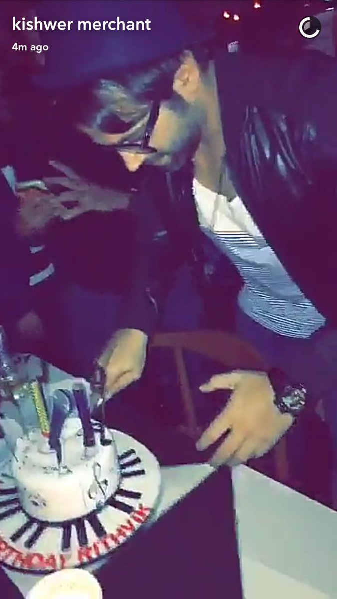 epiphanicher's tweet photo. Rd's birthday cake......
@rithvik_RD @AshaNegi7 
#HappyBirthdayRithvikDhanjani https://t.co/IutSBDyw0G
