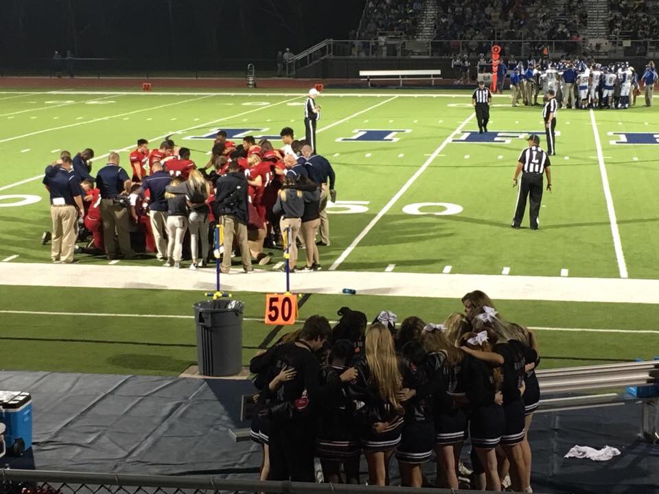 shanainsworth_'s tweet photo. Last night was eventful, but everything worked out. Beyond blessed to know all of these people, &amp; for Jordan to walk out in one piece ❤️ https://t.co/YIyFpBznpA