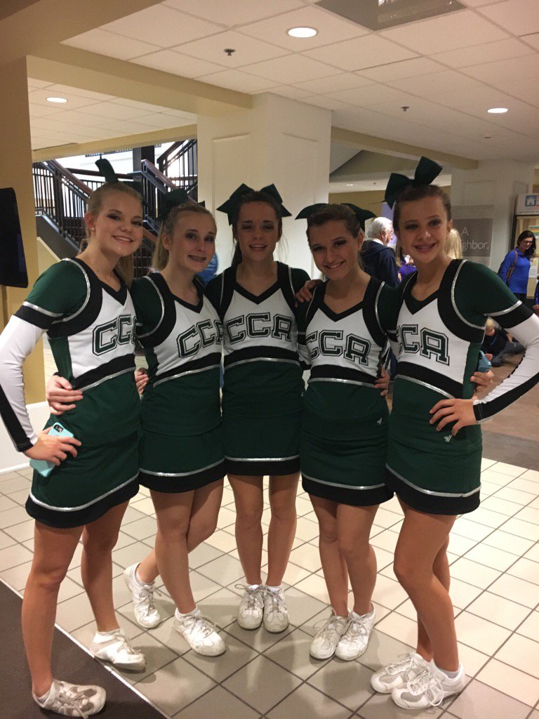sharoningramm's tweet photo. Good jobs girls! Go CrossPointe #ImpactCheer16 https://t.co/SVdteE7Yvj