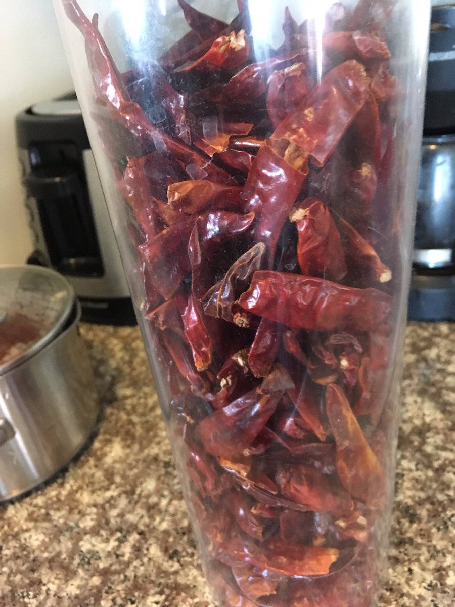 2coilburners's tweet photo. The beginning of #redchile #chilecolorado #spicy https://t.co/3BdLLlUW4S