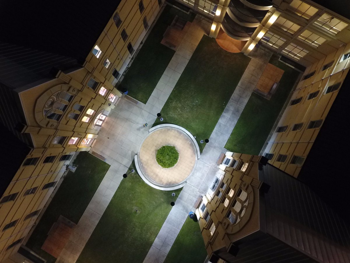 ArturoAlexSan13's tweet photo. These are the types of pictures STMU misses out on when they don't allow drones on campus #LetThemFly https://t.co/MCDTaWCONa