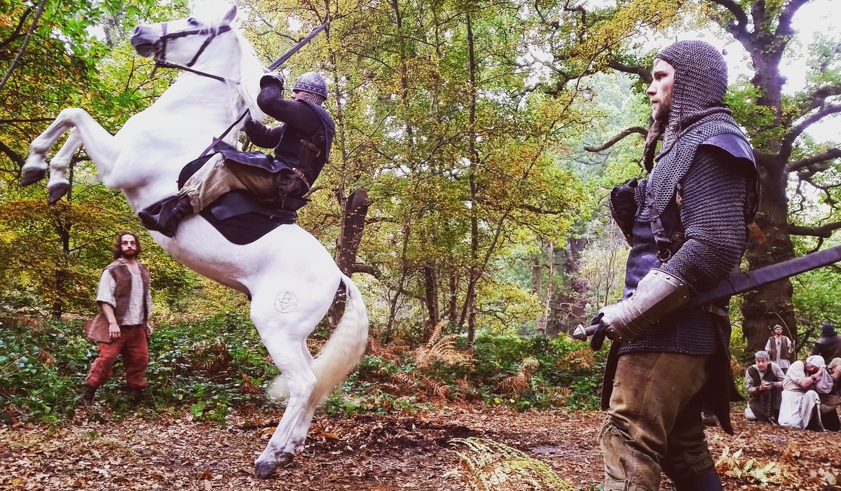 lemonfritters's tweet photo. Action shot! BTS filming last weekend 🎬🎥 DOP @JamesKar DIR @WillKenning PROD @lemonfritters 🐥 @JamesKar_Pro #shortfilm #ambush #BobLeonard https://t.co/EWWxHP7qaf
