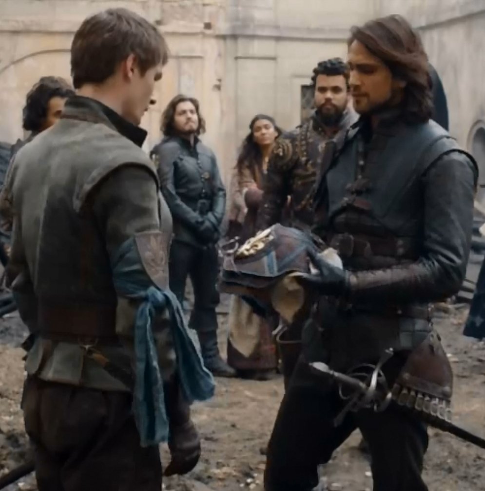 JuttaFreudig's tweet photo. #MusketeersEurope #MusketeersMemory #LukePasqualino I hereby commission you into my regiment of Musketeers #DArtagnan #Brujon #TheMusketeers https://t.co/LDiKR0FfO8