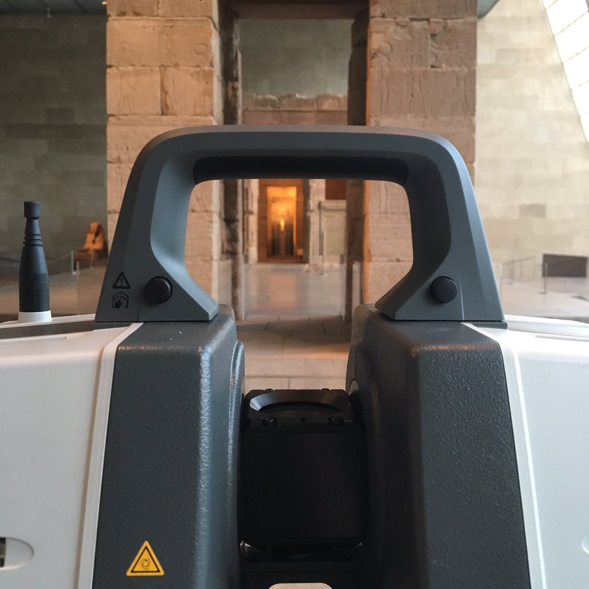 cedar_mac's tweet image. Scanning in New York this week. #met #laserscanning