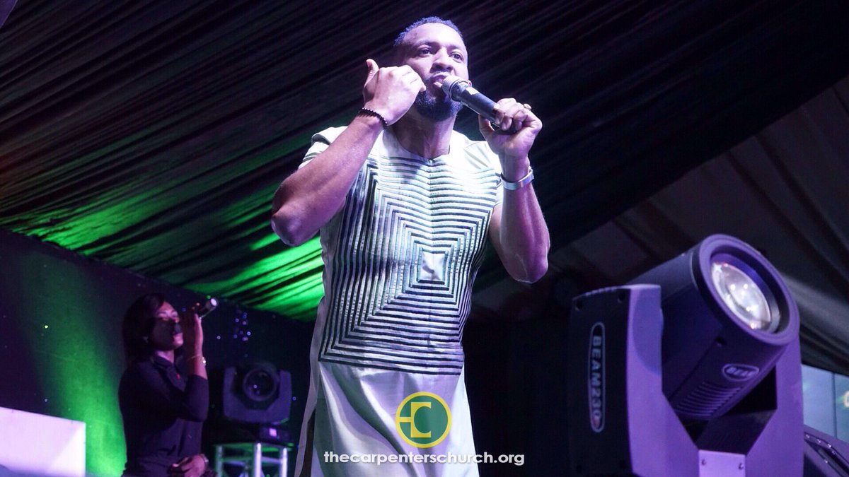 TCCPH's tweet photo. Eric Arubayi was back on the stage for another time of worship.
#Oasis2016 https://t.co/S3rDdkYSgZ