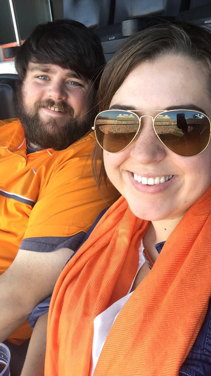 Sarah_Toll's tweet photo. Perfect day for a game #GoVols #100yearsofHomecoming https://t.co/vwhpOhCsmN
