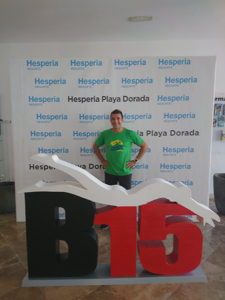 #photocall de #labocaina, un gran ambiente de travesía se siente, vamos a cenar!!!!! <a href="/swiminmenorca/">swim in menorca</a> #openwater #cti #confianza #esticcagat