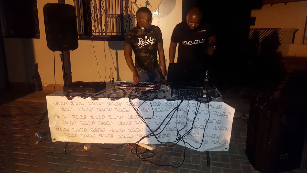 VAM_Media's tweet photo. Alu, Head of Marketing (VAMMedia) out at a private gig. Visible. Audible. Marketing.
#VAMMedia #VAMMedia https://t.co/8EemPopZHZ