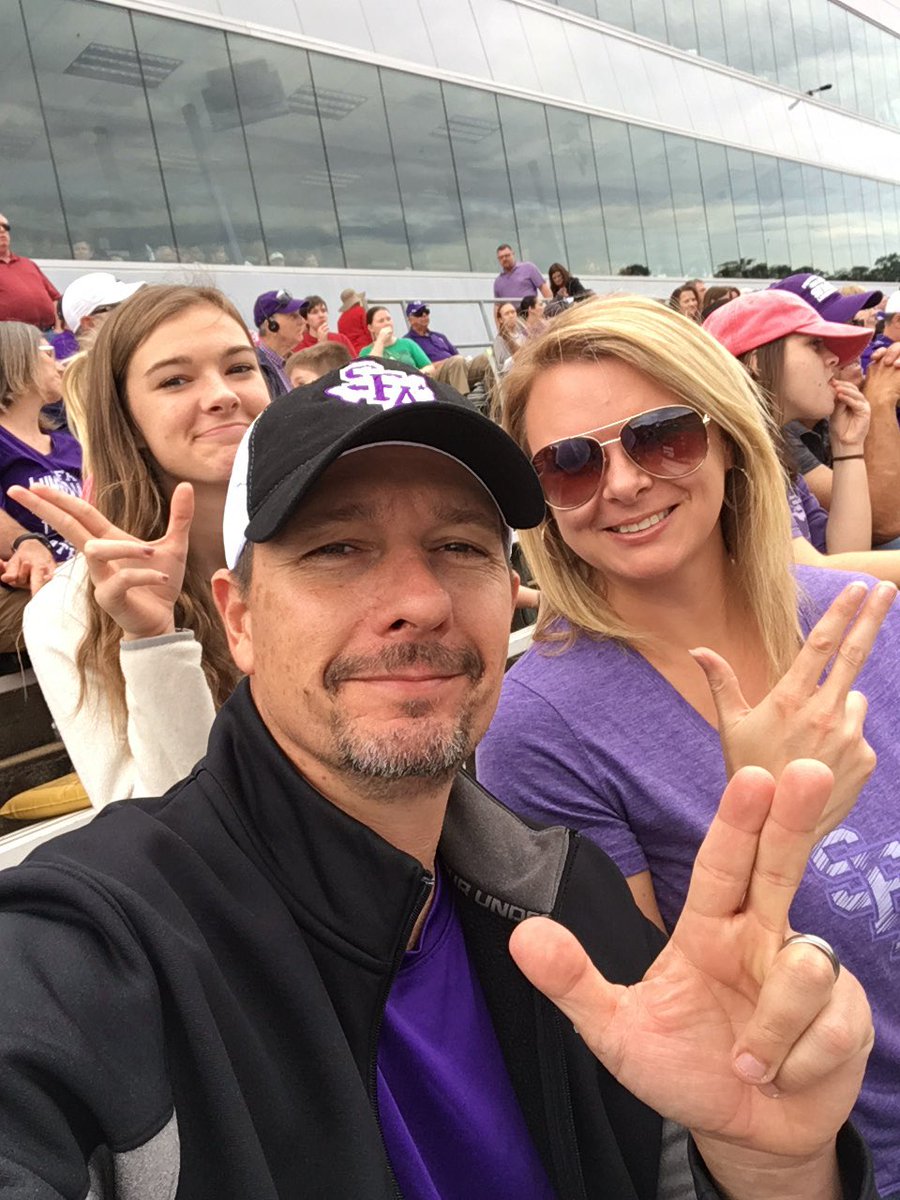 jthoops23's tweet photo. Homecoming!!!!!  #AxeEm https://t.co/ADaGp2dh2G