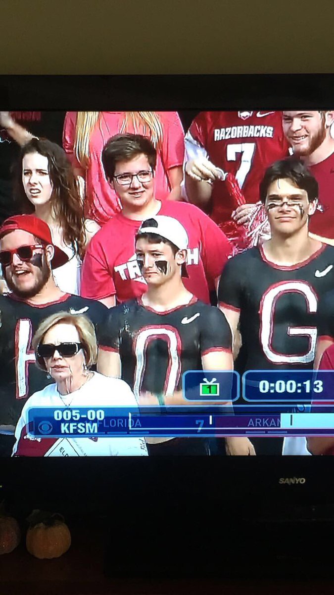 BayleyOKelley's tweet photo. The guy with the "O" on his body is a man dime 😏 https://t.co/Ea0cSIH4Ih