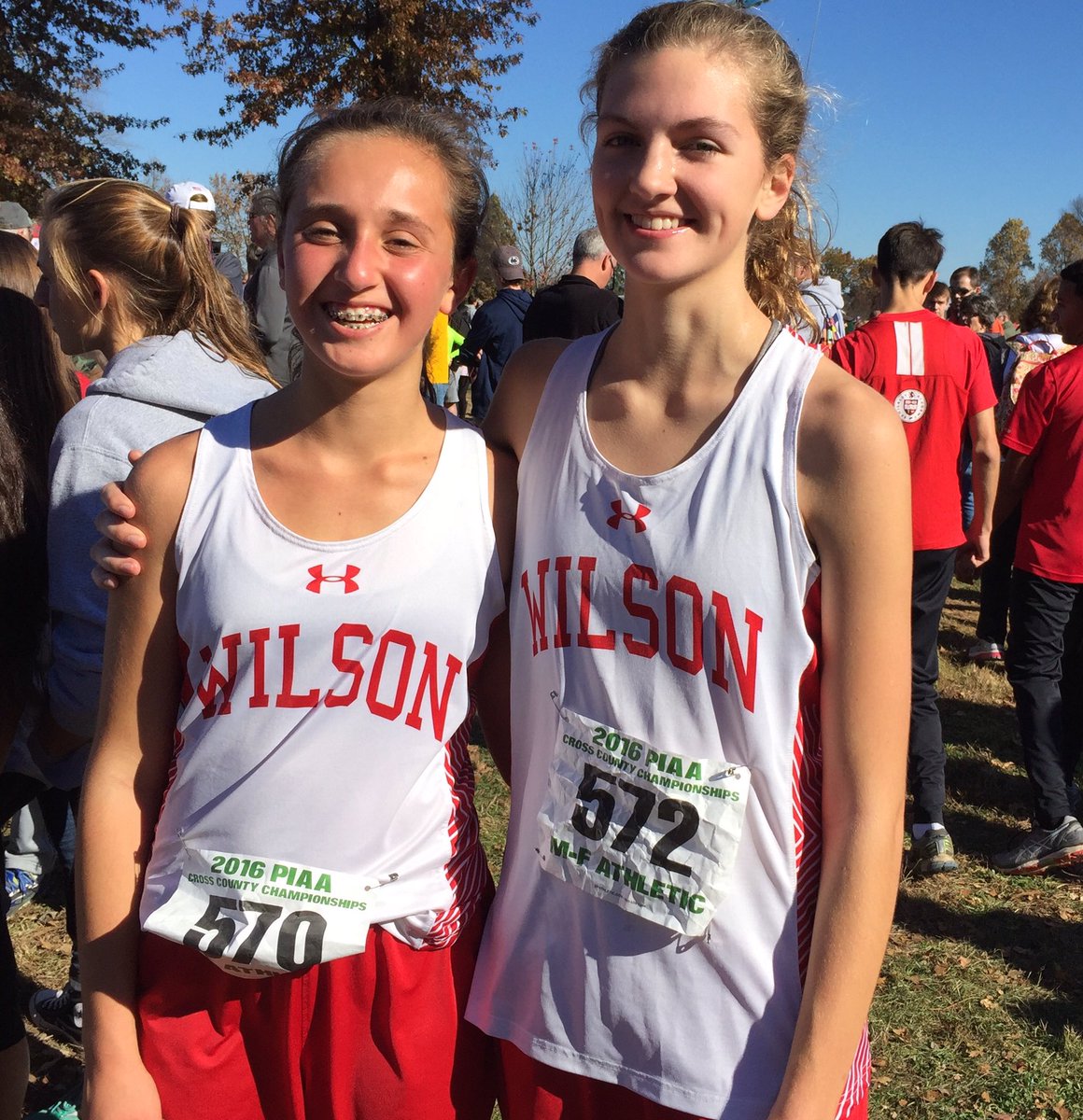 xc_wilson's tweet photo. Talia with the new style!! #wilsonxcfashion #STATES https://t.co/QKgfKGOTzq