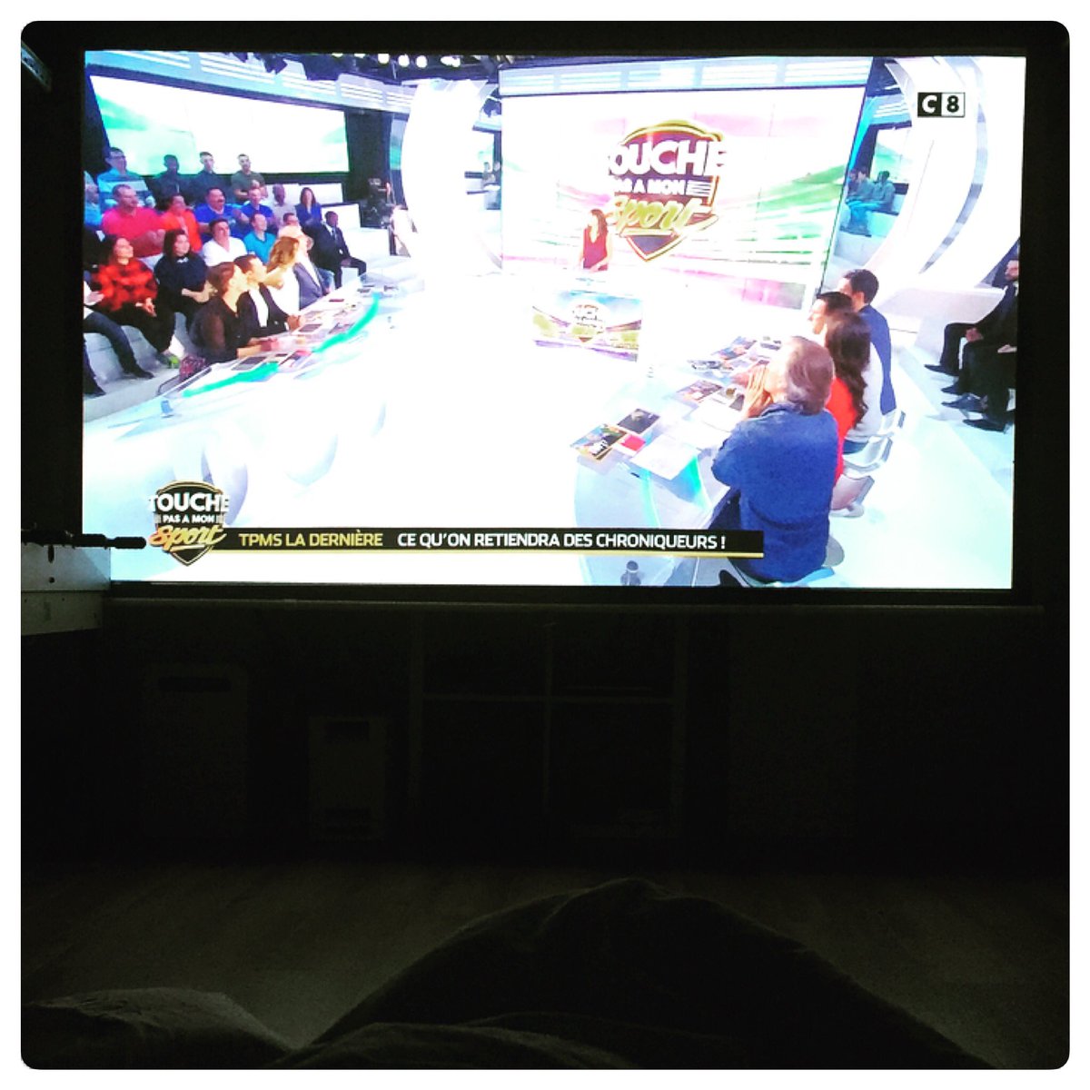 Un enoooorme bisou aux copains de #TPMS et les filles <a href="/DenisEstelle/">Estelle Denis</a> @ClioOfficiel <a href="/Francesca_Cheka/">Francesca Antoniotti</a> n'oubliez pas que la route est longue🌟❤️💋