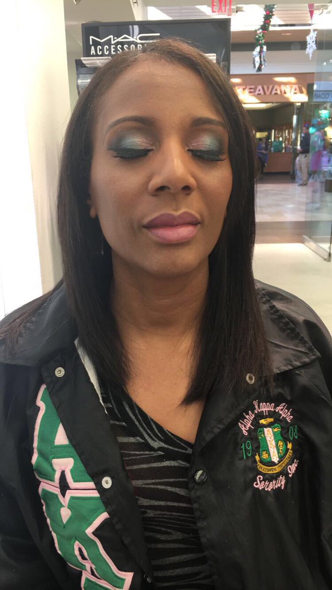 Ajahbaybe's tweet image. My mom is celebrating her Chapters' Charter Anniversary 😍 ! #61Years #TempleMade @DeltaMu_AKAs
🐸💖💚  #Spring92 👏🏾😌