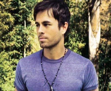 EnriqueIGFans's tweet photo. Don't miss tonight to @enriqueiglesias at @iHeartRadio #iHeartFiesta by  https://t.co/9GEWLs6zKQ @Telemundo No te lo pierdas hoy en vivo https://t.co/lWgvyWcTKs