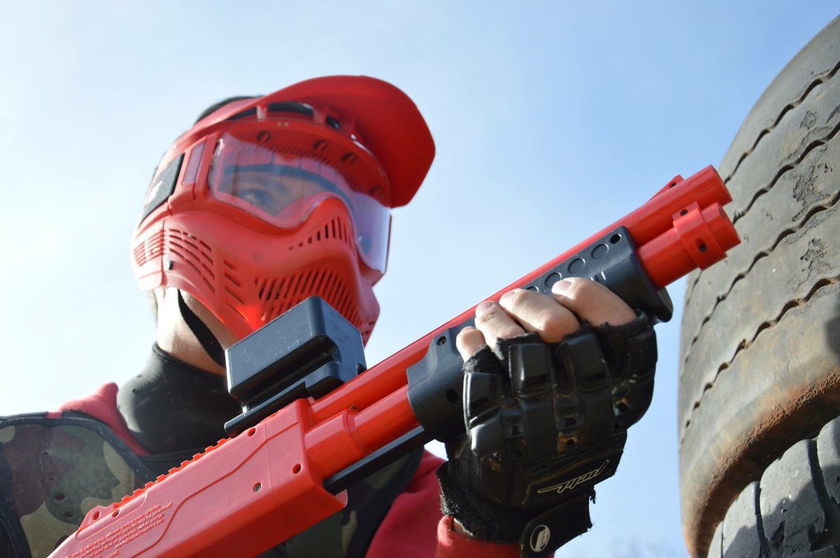 PaintballLaVall's tweet photo. Ven a celebrar tu cumpleaños en Paintball La Vall #jtsplatmaster Paintball para todos https://t.co/KlRldfybeE