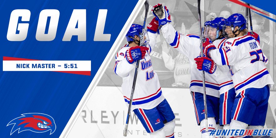 RiverHawkHockey's tweet photo. GOALLL!! Nick Master with a goal to put the #RiverHawks up 1-0 early on in the first period! #HockeyEast https://t.co/QyQl1LaQCN