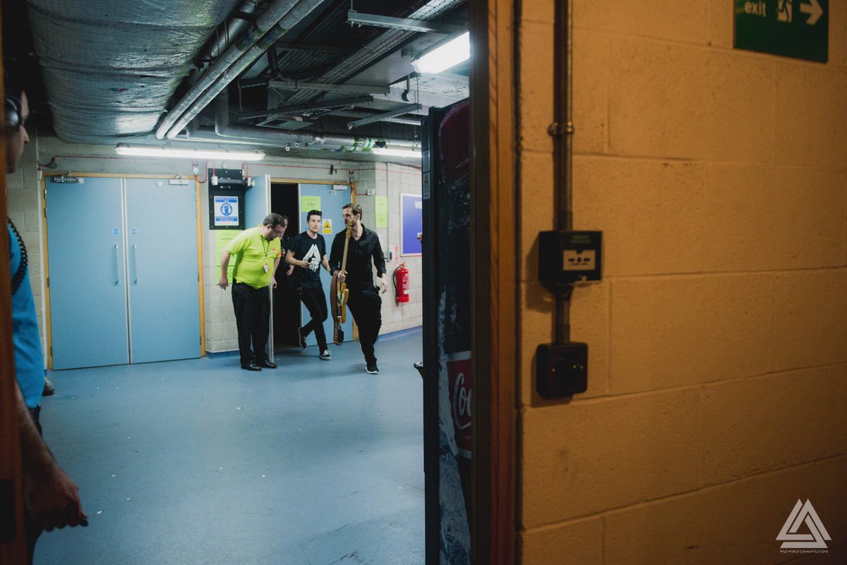 bastille's tweet photo. Nottingham thank you so much for tonight! #WildWildWorldTour https://t.co/LspRtOKHKR