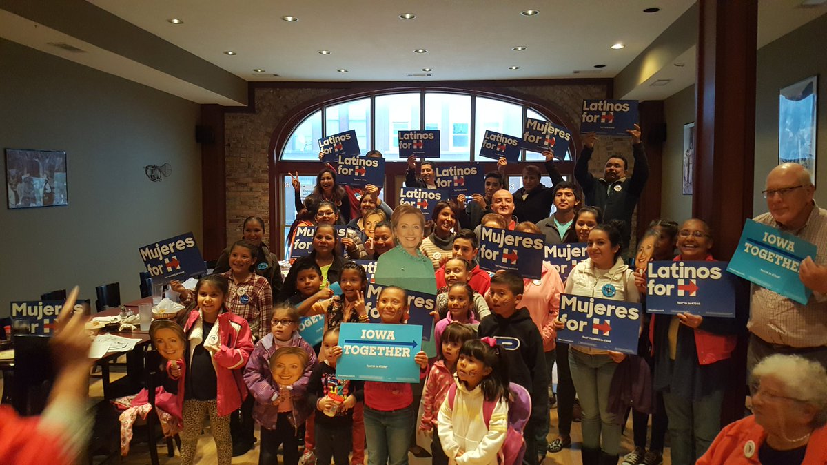 daakardior's tweet photo. Over the past week I have received calls from unregistered, eligible Latino voters wanting to cast a votefor Hillary. #WithHerFirst #IAGOTV https://t.co/yiSDG0fd2i