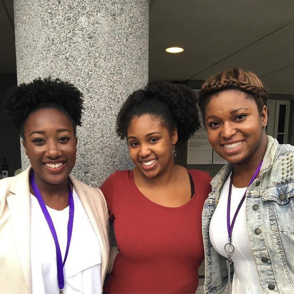 naturalhairrule's tweet image. #blogalicious8 Closing Party ift.tt/2fpg3Hu