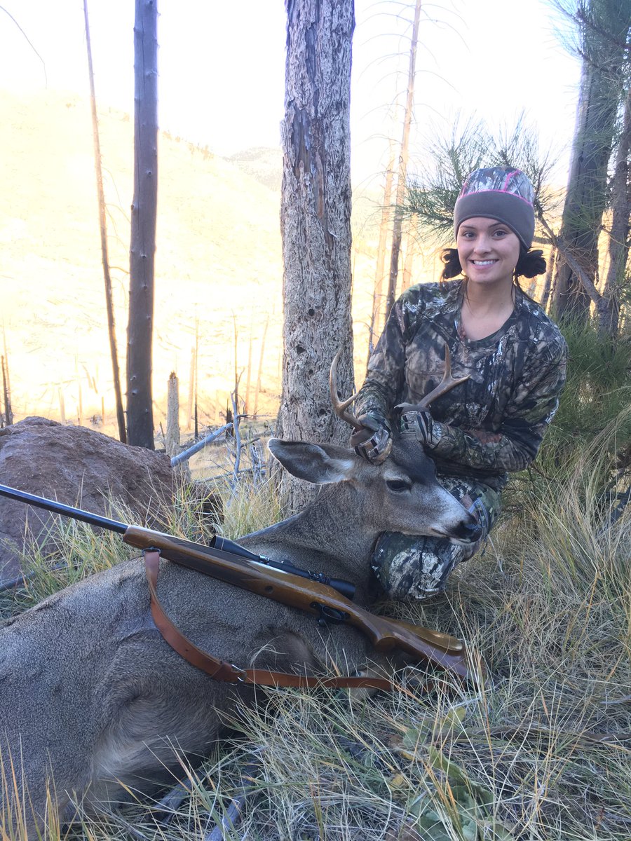 cmoody417's tweet photo. @KatiePavlich how bout a retweet for my daughters first buck? https://t.co/yNnOBcmhGa