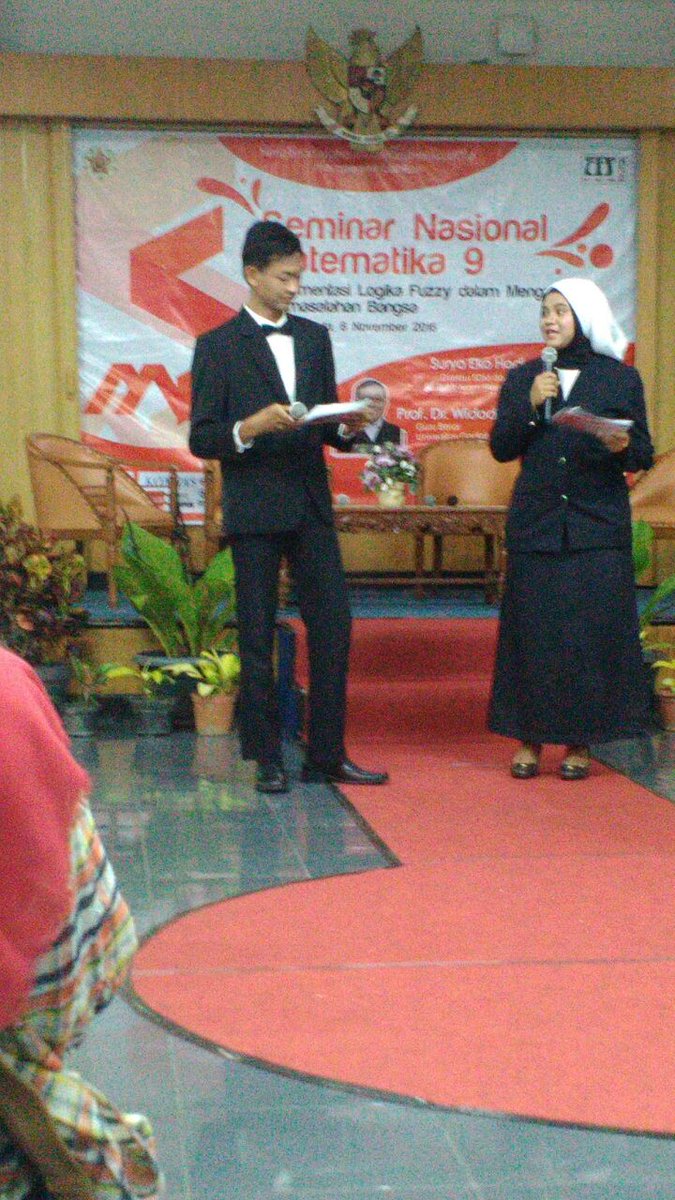 Udah mulai nih semnastikanya. Yuk merapat yg udah daftar 😊 #semnastika9