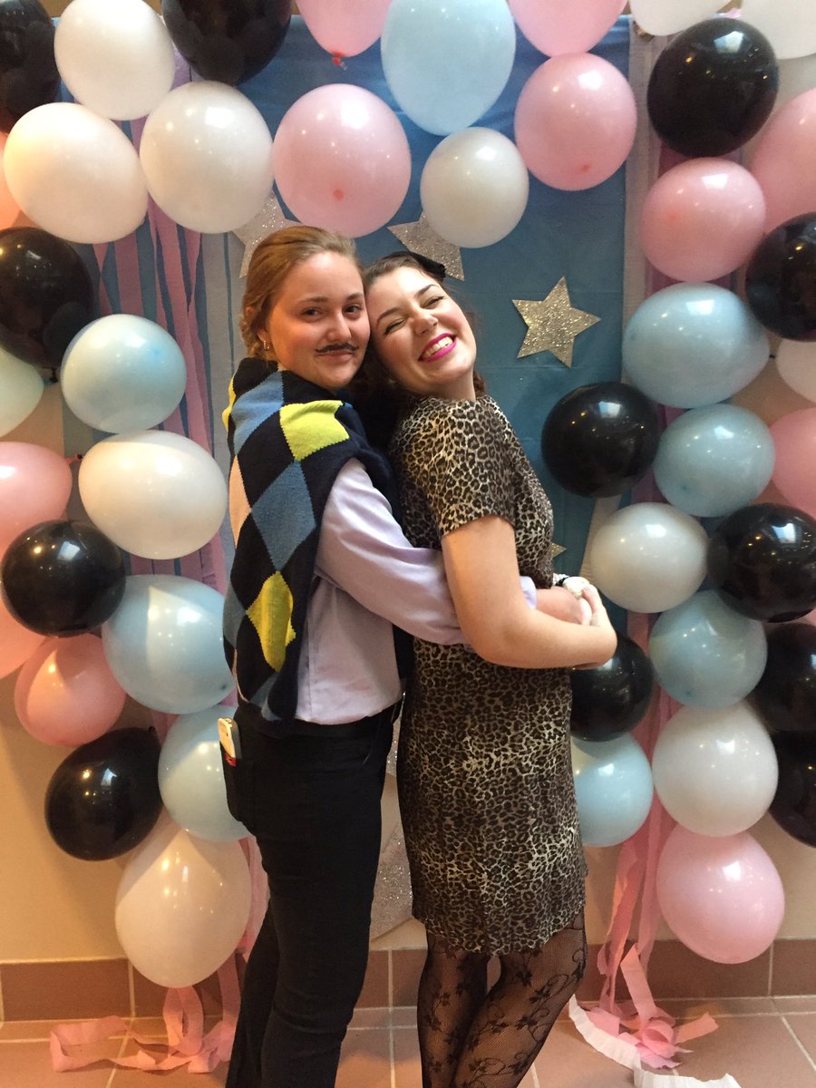 LibbyJourdan's tweet photo. Didn't get a lot of photos (how out of character for meโฆ) but #MASSCOMMPROM was a blast! Love you @USFPRSSA ๐๐โจ๐ https://t.co/YINV1HemAU