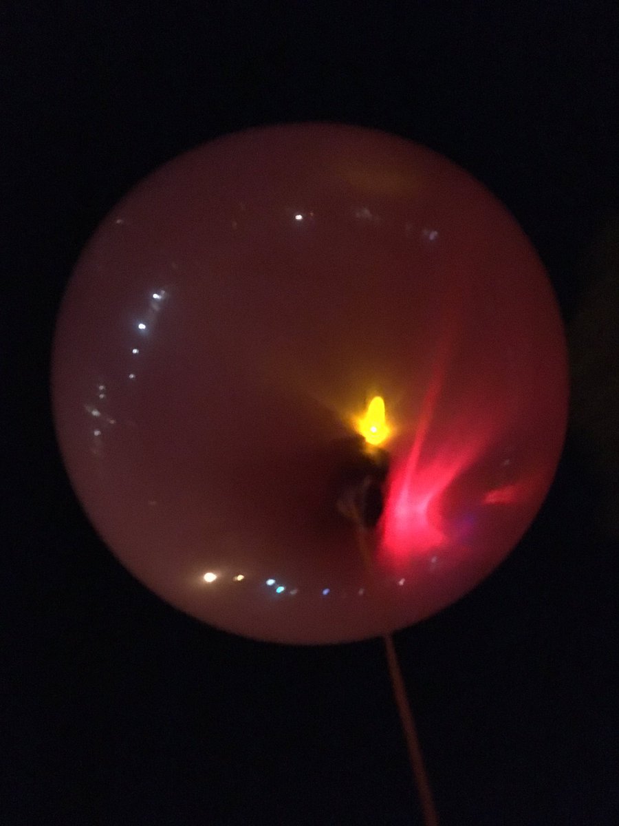 monbonyoga's tweet photo. Surprise balloons! #NightShift16 #dtklove @NightShiftWR https://t.co/DfCUQhpxOL