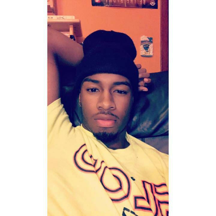 Dmjones321's tweet photo. ✨✔😘😘Defeat The Ghost For Me! 👻 Keshon💩:I'm back and with a #CoinDr
https://t.co/5gBeIR9tjo https://t.co/VV5Nb75eCj