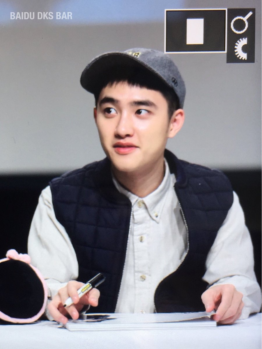 anastachiee's tweet photo. Why is Kyungsoo so cute today omg he looks so small and fluffy I want to cry https://t.co/f8KHY1ghcx