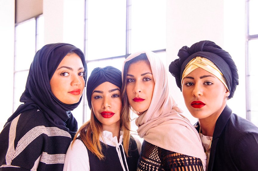 shopreinav's tweet image. Reina Valentina is our online boutique that curates modest, chic, women’s fashion. Check us out at shopreinav.com!

#modestchic