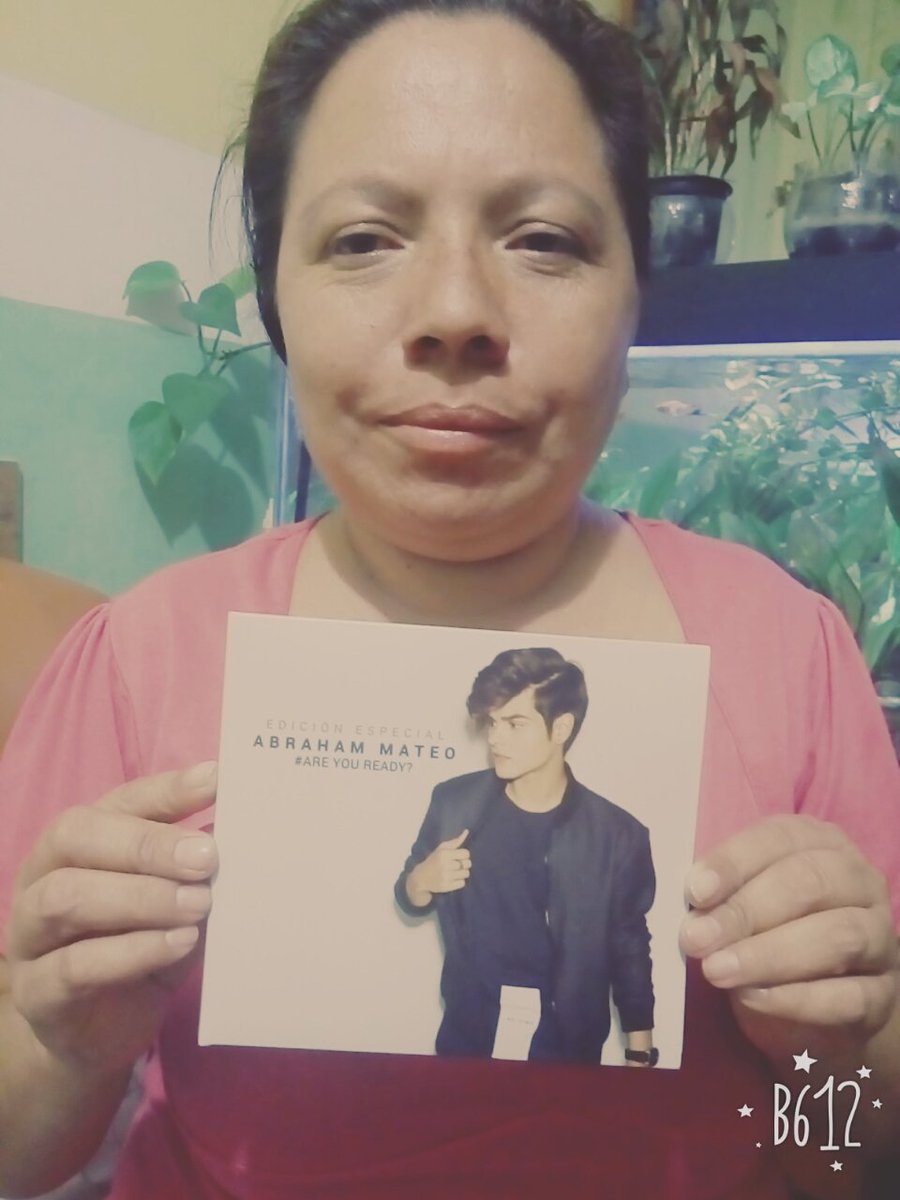 Monica_AM_GDL's tweet photo. @AbrahamMateoMus Mi niño Gracias por Regalarnos tu HERMOSO disco y ademas tambien tu hermoso Talento @AbrahamMateGDL #GuadalajaraTeExtrañaAM https://t.co/nMNInY0N00
