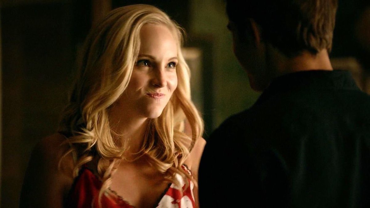 xthreads_'s tweet image. Caroline Forbes 

- cutie 💕
- character development
- always there for her friends
- so adorable
- loves STEFAN and I ship them