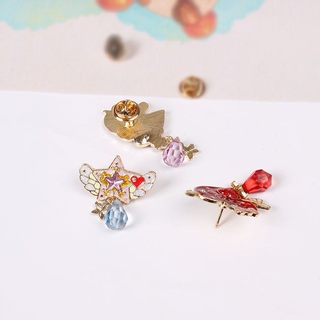 BeignetUnau_09's tweet image. 수요조사. 뱃지
사실 방문목적은 이거 뱃지 사러. 너무 예뻐서 주먹울음을!
에코백에 달고다니는데 색감 증말...