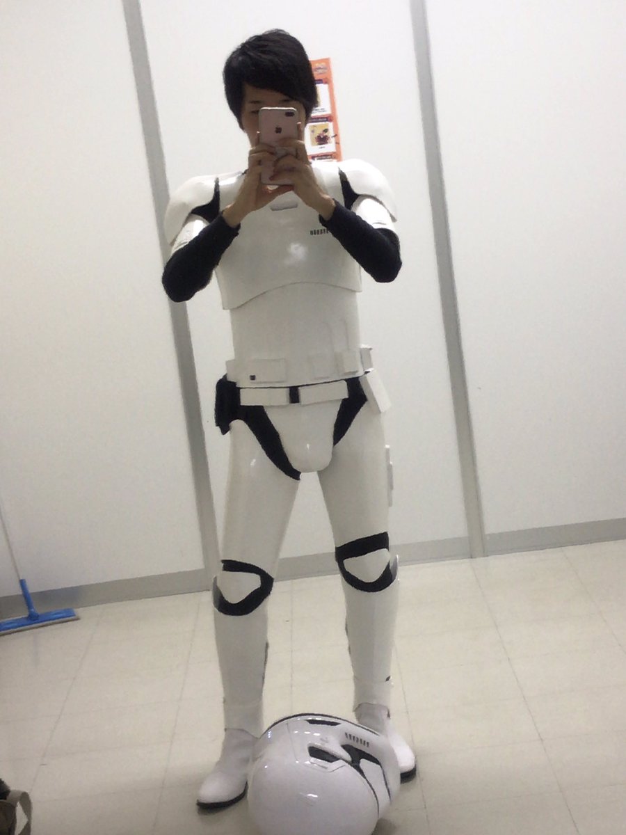 なべさん 旧テイラー Op Twitter ヘルメット脱いでる姿の方が好きだな 笑 スターウォーズ ファーストオーダー ストームトルーパー