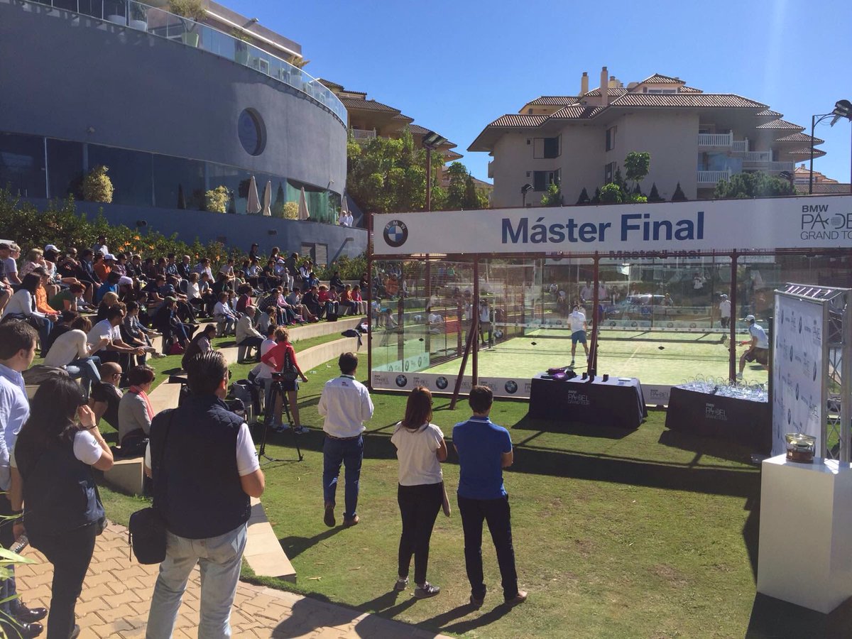 AMBIENTAZO!!!!! Esto es el #MASTER #BMWpadelGrandTour2016 <a href="/BMWEspana/">BMW España</a> en <a href="/HigueronResort/">Higuerón Resort</a> #Malaga #Deporte #Eventos #Turismo