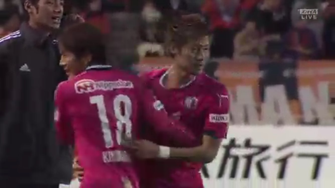 とも号 J2 セレッソ大阪vs愛媛fc 後半36分 柿谷曜一朗選手が交代出場 負傷により長期離脱をしていたエース柿谷選手がピッチに戻ってきた この復帰はj1昇格を目指すセレッソ大阪にとって かなり大きいですね T Co Tuadogubvf Twitter