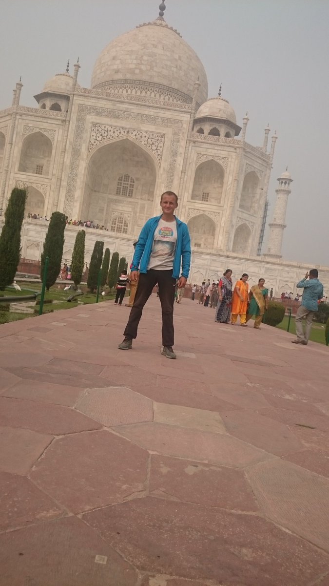 DraganSibalic's tweet photo. Taj Mahal... https://t.co/ZaHUE1wNAw