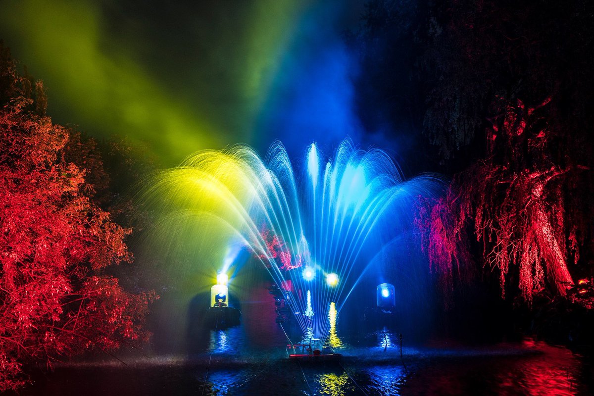 BotanicLights's tweet image. Last night tonight, sold-out &amp;amp; more perfect weather! Thank you everyone who came to an amazing 3 weeks at #botaniclights Explore. #finalshow