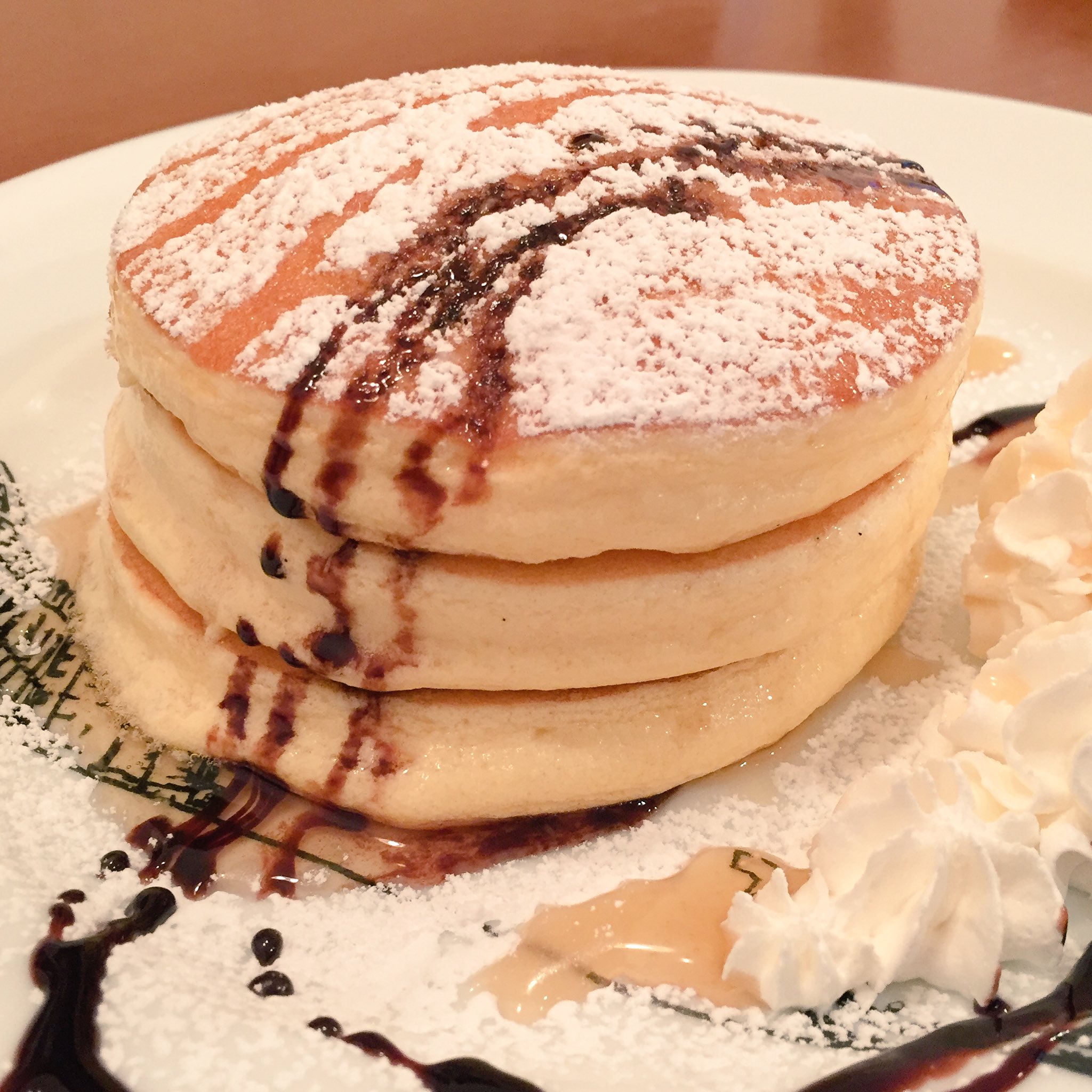 Sammy リッツガーデン 浜松市 スフレパンケーキ リコッタパンケーキ 初めての半熟パンケーキに感動 ハマりそう お店の雰囲気も落ち着いてていい感じo O T Co Hvs04flmkk Twitter