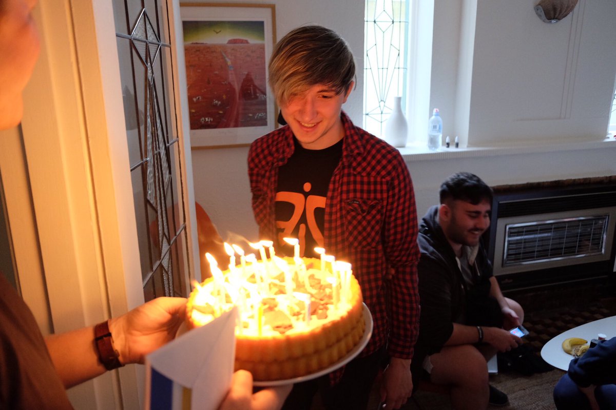 Happy birthday to <a href="/Lonsdaleoff/">LSD</a>! <a href="/simcore/">Byron McLean</a> made him a cake with 24 candles and he blew them all out so 2017 should be good #wish4major