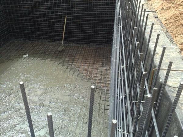 م مذكر دغش القحطاني A Twitter إذا تسليح السقف رقتين فيمكن تحميل السور على سقف الخزان بدون الحاجة لميدة فسقف الخزانات المصمم بطريقة صحيحة يتحمل سيارات بدون إشكال Https T Co Pnka03jcd2